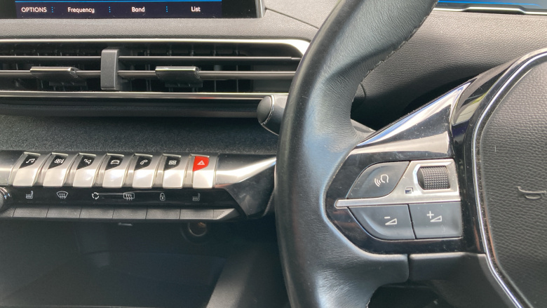 Peugeot 3008 1.2 PureTech Allure 5dr Petrol Estate
